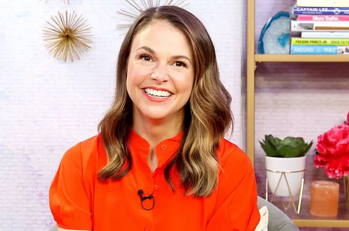 Sutton Foster net worth