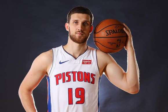 Sviatoslav Mykhailiuk height