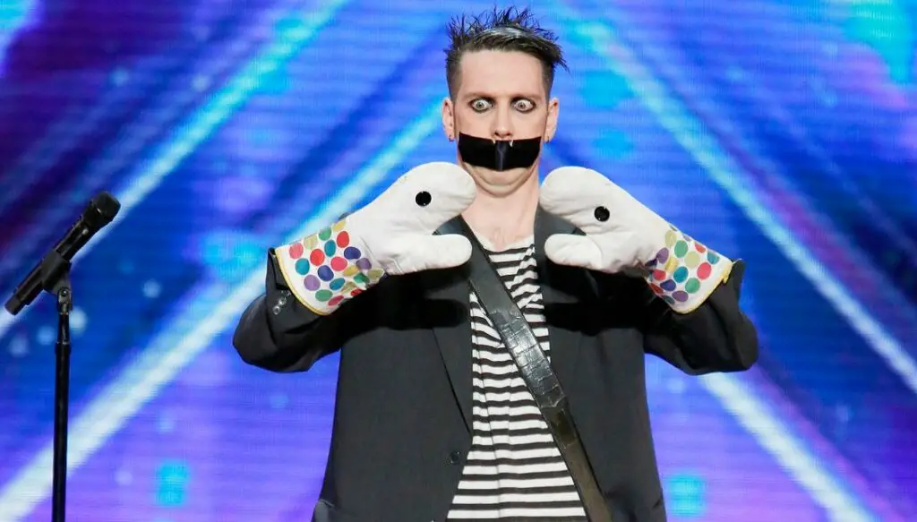 Tape Face Age, Net worth Wife, BioWiki, Weight, Kids 2023 The Personage