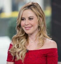 Tara Lipinski height