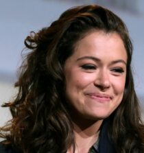 Tatiana Maslany height