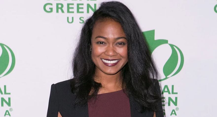 Tatyana Ali weight