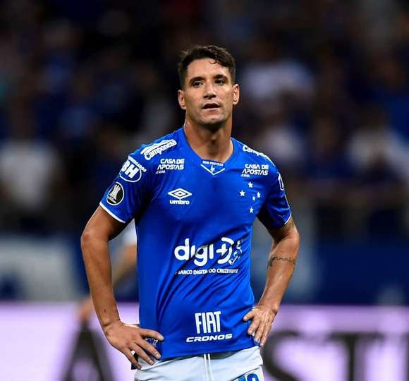 Thiago Neves Augusto net worth