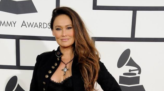 Tia Carrere height