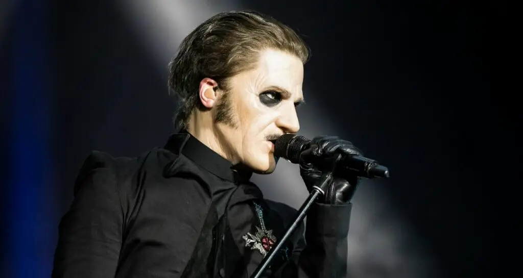 Tobias Forge Age, Net worth: Kids, Weight, Wife, Bio-Wiki 2024| The