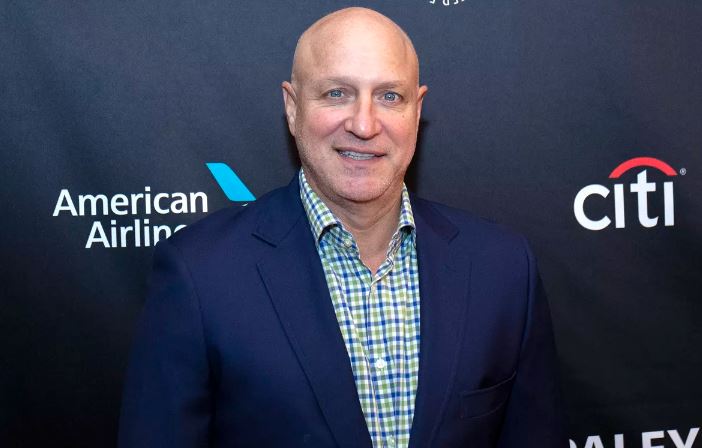 Tom Colicchio height