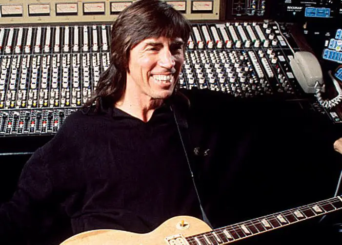 Tom Scholz Net worth, Age: Wife, Kids, Weight, Bio-Wiki 2023- The Personage