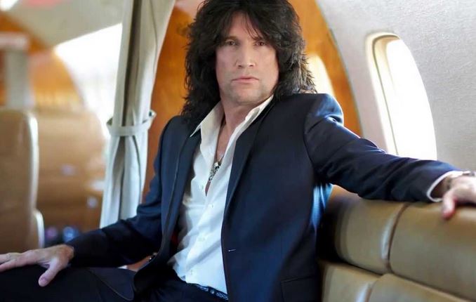 Tommy Thayer age