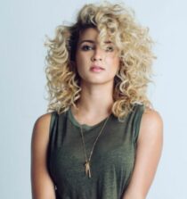 Tori Kelly net worth