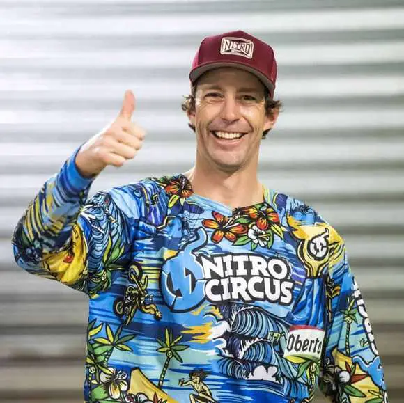 Travis Alan Pastrana weight