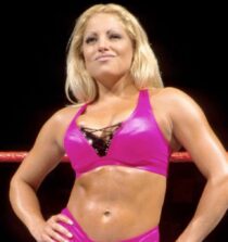 Trish Stratus weight