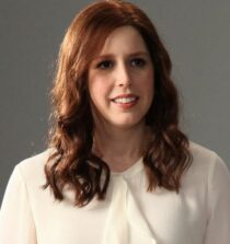 Vanessa Bayer weight