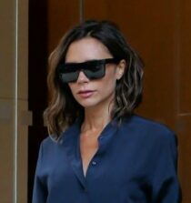 Victoria Beckham height