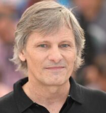 Viggo Mortensen height