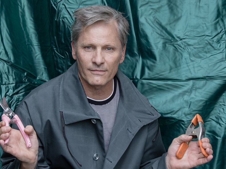 Viggo Mortensen Age, Net worth BioWiki, Kids, Weight, Wife 2024 The