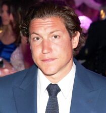 Vito Schnabel weight