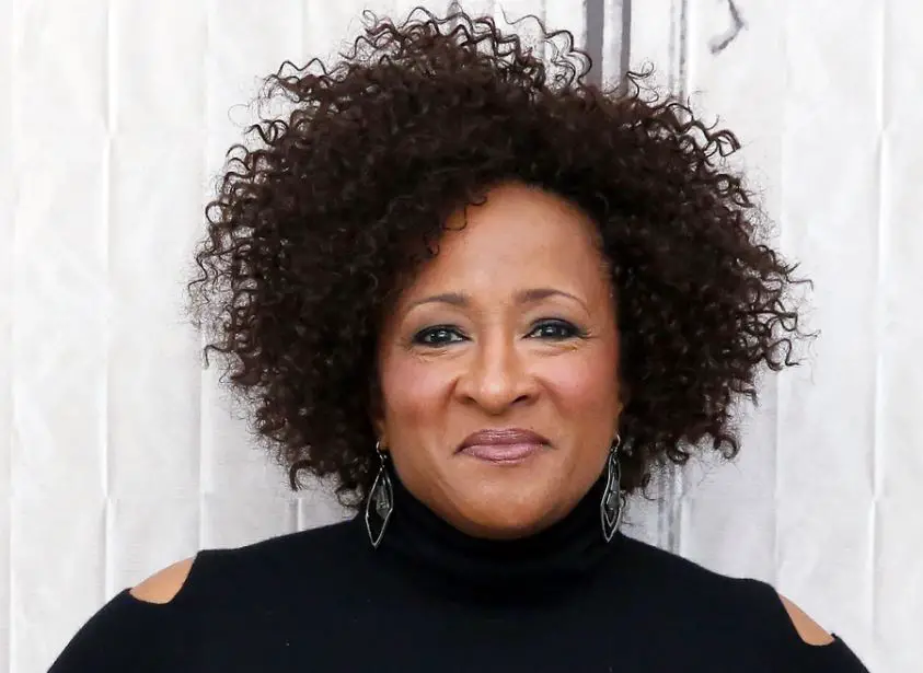 Wanda Sykes height