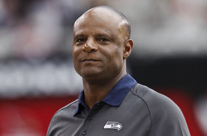 Warren Moon's Net Worth in 2022