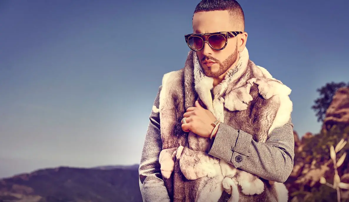 Yandel Net worth, Age Weight, BioWiki, Wife, Kids 2024 The Personage