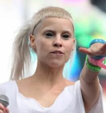 Yolandi Visser net worth