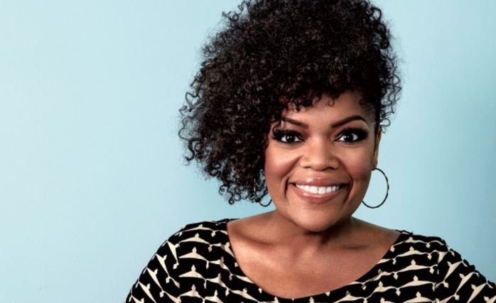 Yvette Nicole Brown age