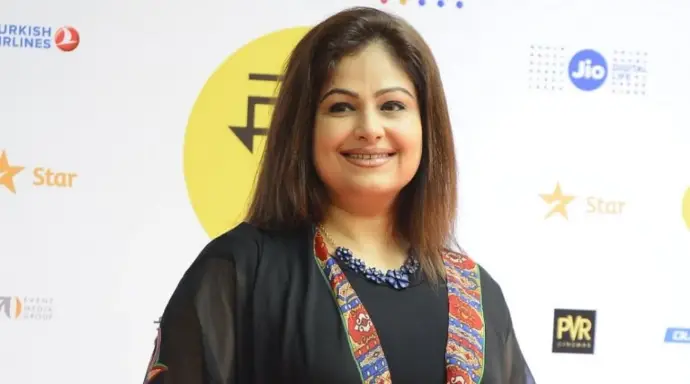 ayesha jhulka pic