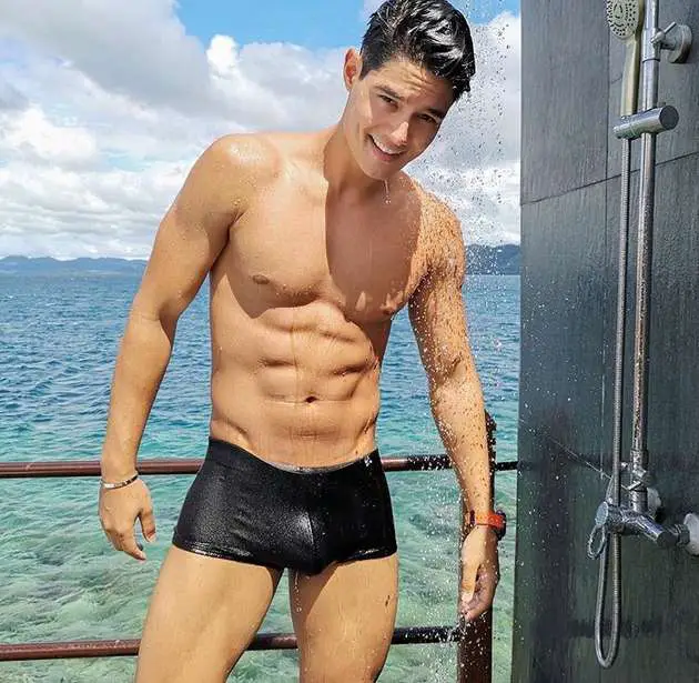 japanese brazilian actor model athlete and influencer daniel matsunaga picture