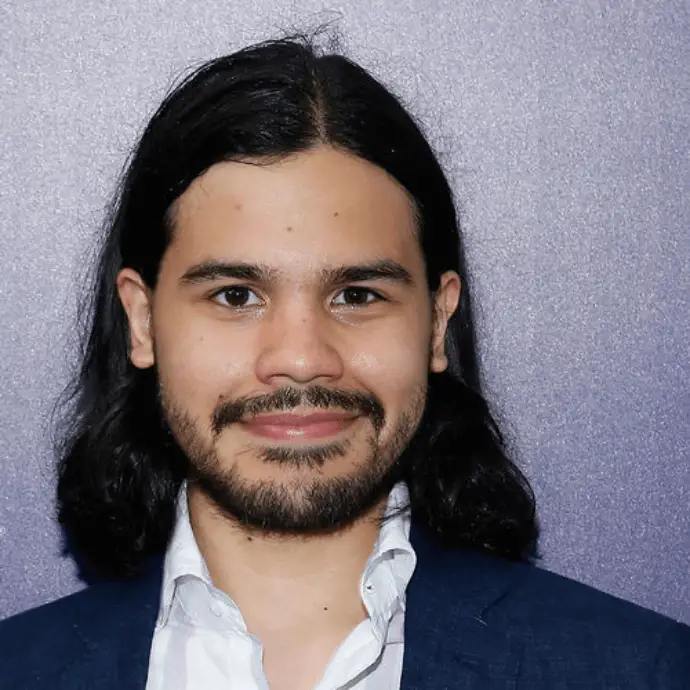 Carlos Valdes net worth