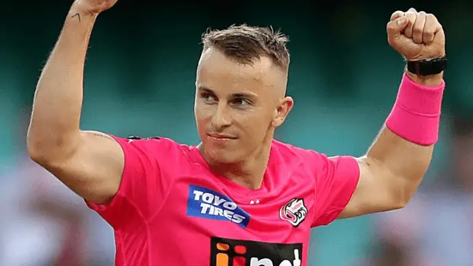 Tom Curran net worth