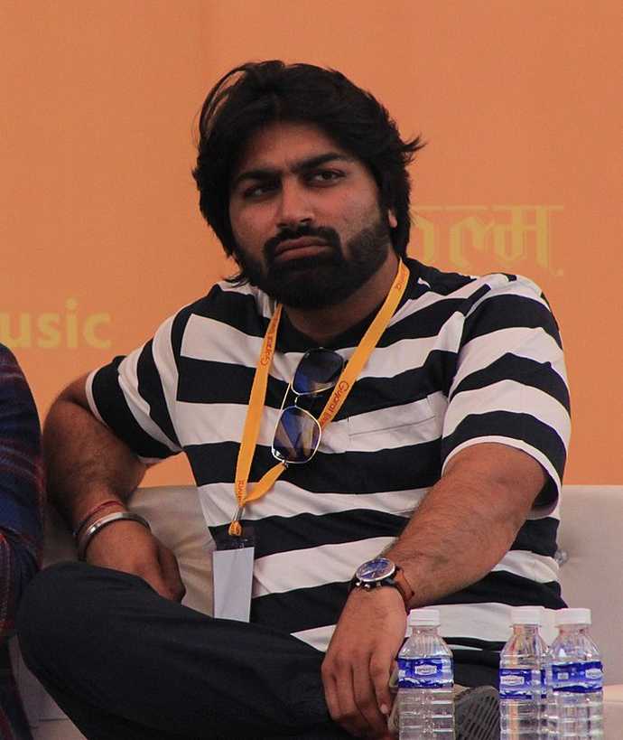 Malhar Thakar Images