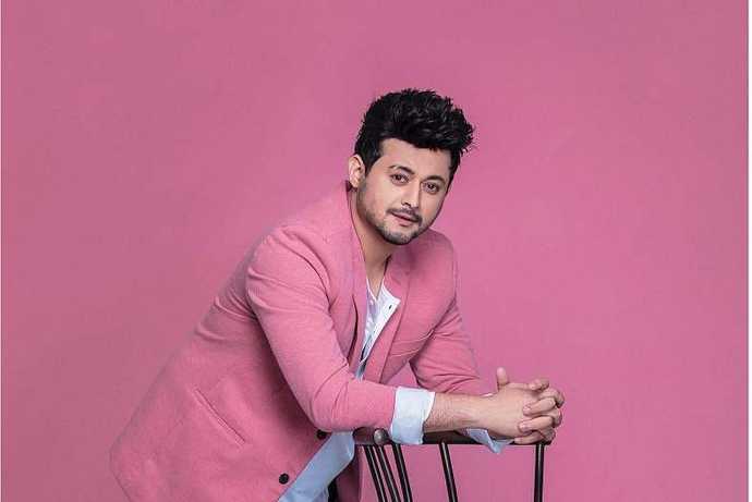 Swapnil Joshi Picture