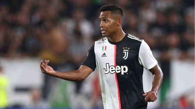 Alex Sandro Image