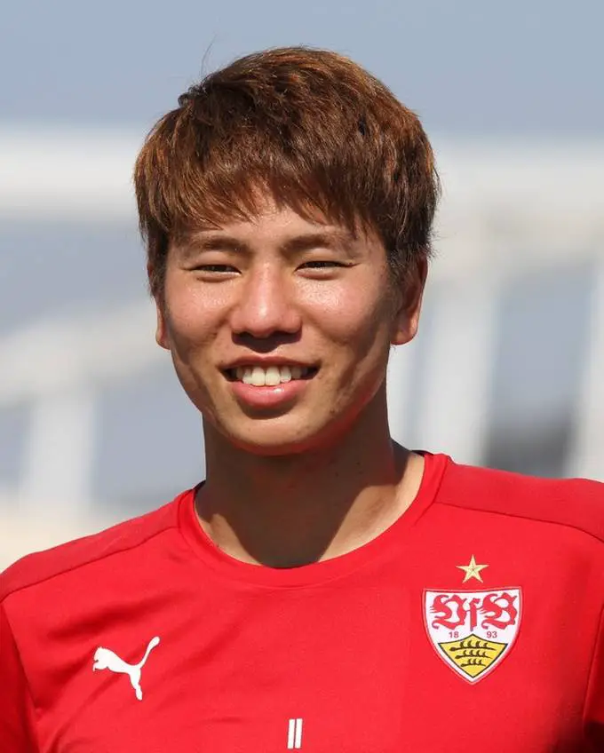 Takuma Asano Image 1